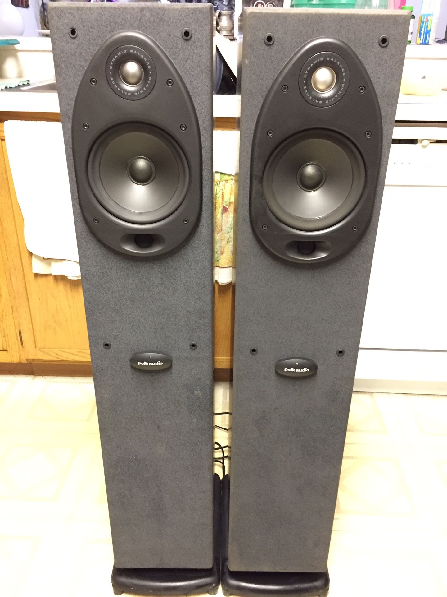 Polk Audio powered speakers 🔊 $60