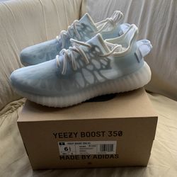 Adidas Yeezy Boost 350 V2 Mono Ice New Size 6.5