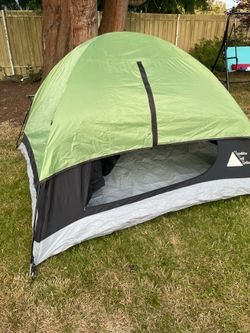 Nice 3 person EXPEDITION DOME TENT