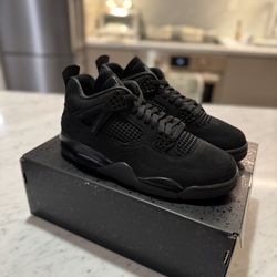 DS Jordan 4 Black Cat 2025