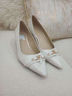 High heels 👠