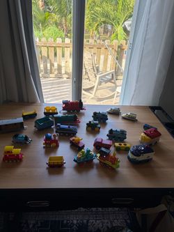 Toy train lot