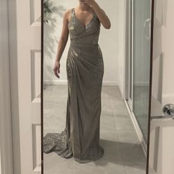 Dresses For The Holidays 