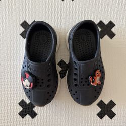 Native Robbie (Toddler) Black Slip-On with Disney and Pokemon Charms size 5c