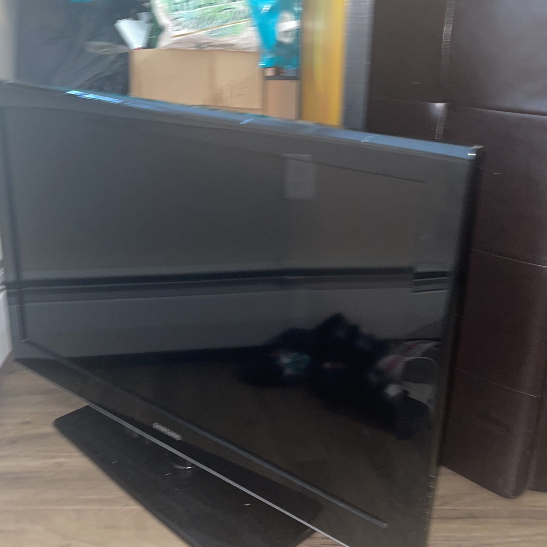 Samsung TV 40in