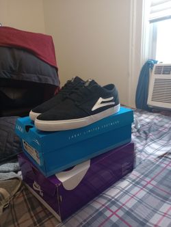 LAKAI GRIFFIN ( BLACK CANVAS )  MENS SIZE 11.5 