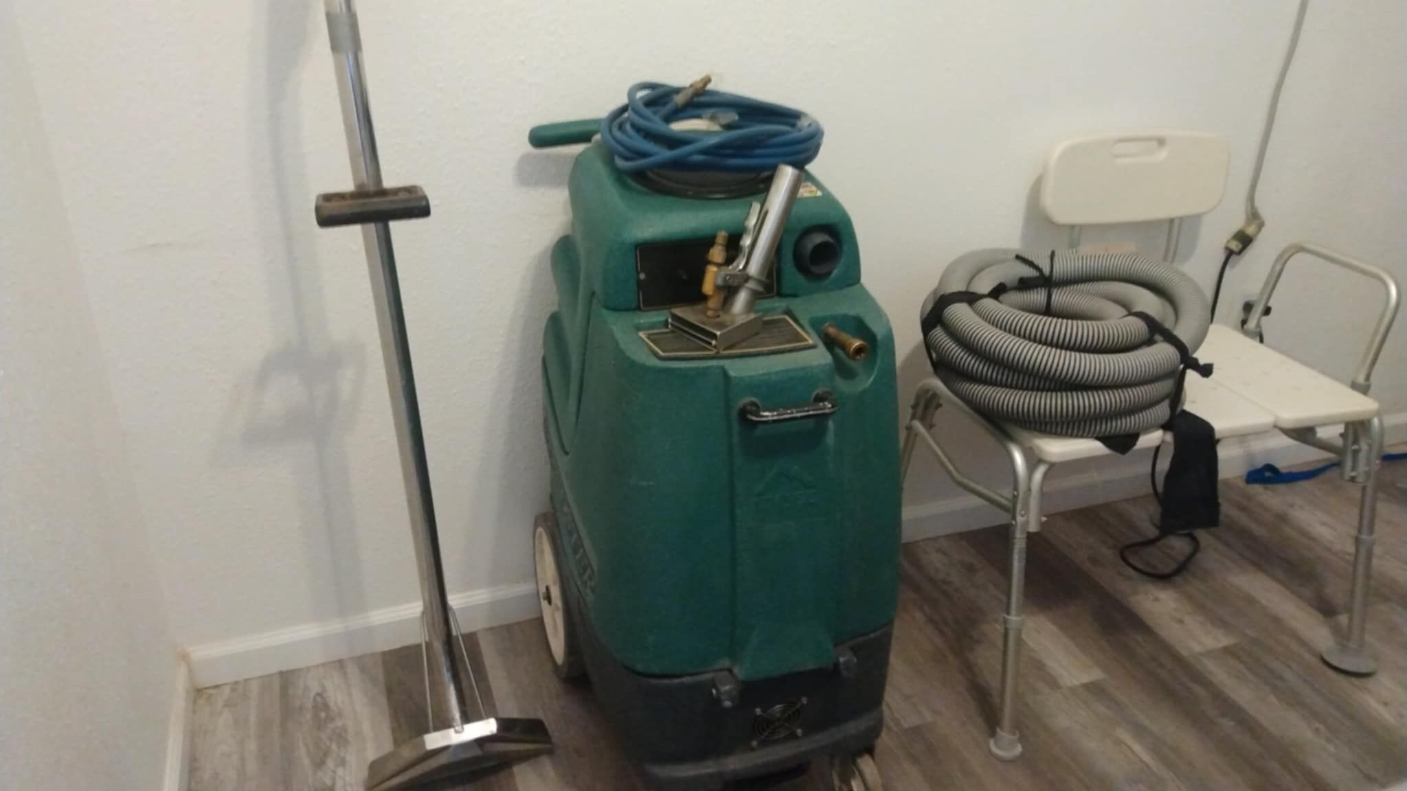 Carpet/upholstery Cleaner