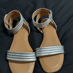 Ugg sandals 