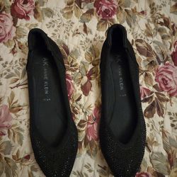 9M Anne Klein Rhinestone Flats