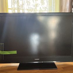 42” Sony TV