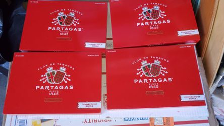 Lot of 4 wooden cigar boxes GREAT CONDITION All For $40