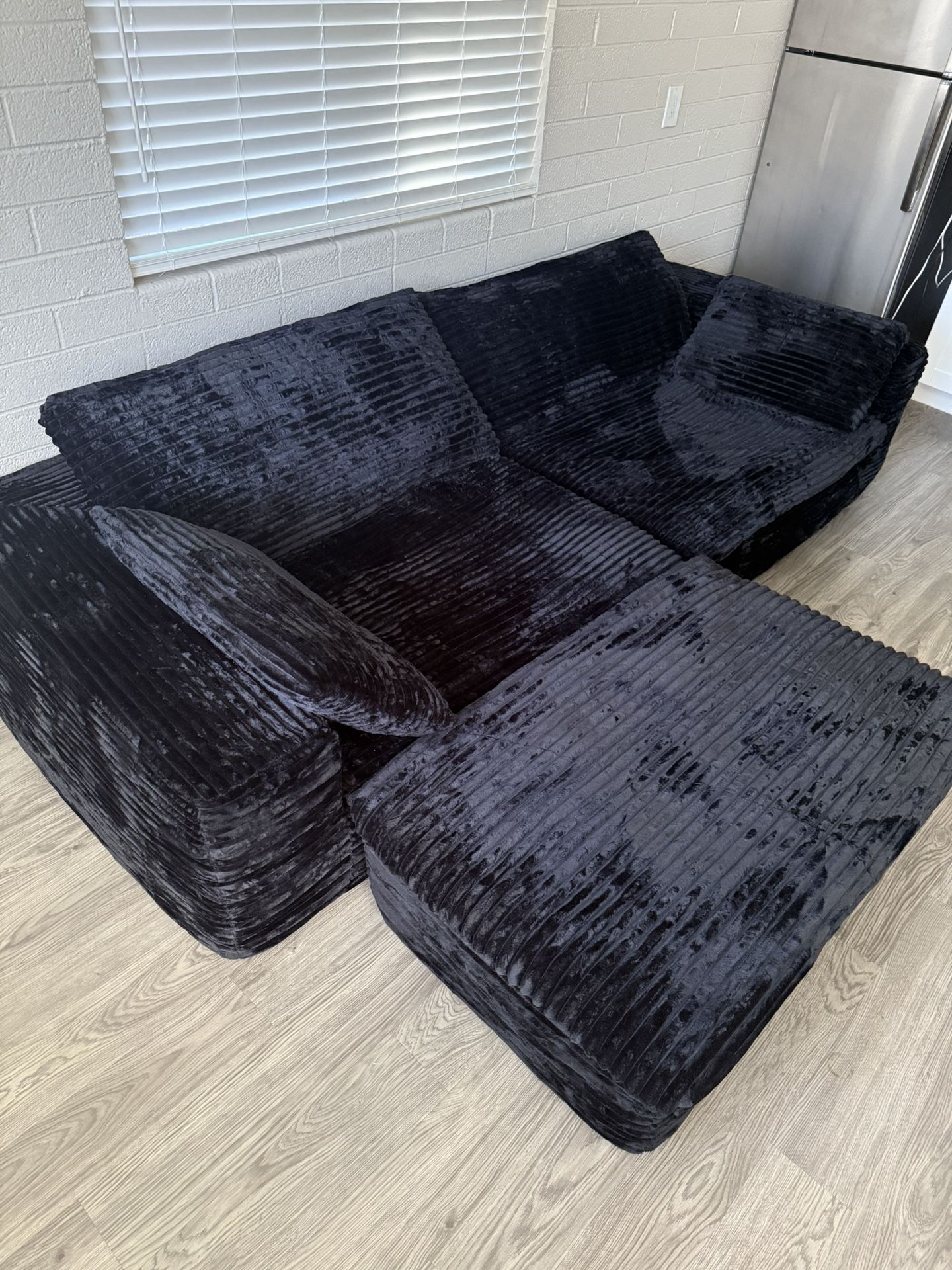 Brand New Wayfair Cloud Sectional Couch