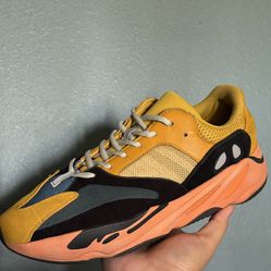 Adidas Yeezy 700 Sun Size 12.5