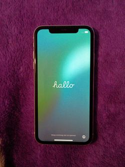 iPhone 11 white (any carrier with no sim card)