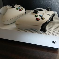 Xbox And Teo Controllers 