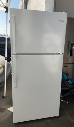Whirlpool Top Mount  White Refrigerator Fridge
