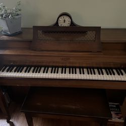 Piano Wood