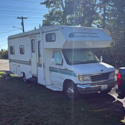 1996 Ford E-350 Slumber Queen RV