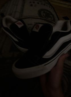 Vans Knu Skool (READ DESCRIPTION)