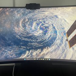 Aopen Fire legend 144hz 1080p Curved Monitor 