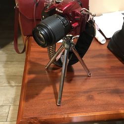 Viola Camera Tripod