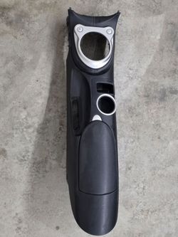 Nissan 370Z Automatic Center Console Assembly with Shifter Bezel
