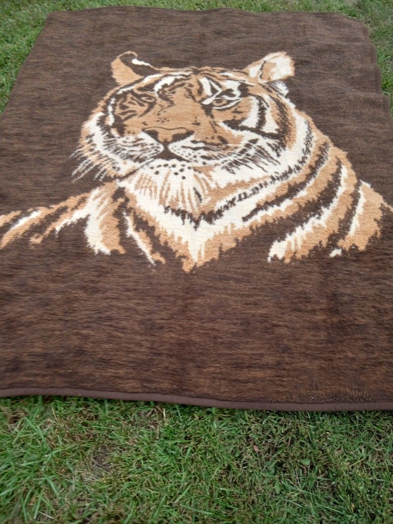 Fuzzy Tiger Blanket- (reversible)