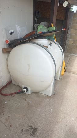 220 gallon water tank