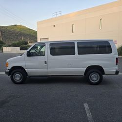 2006 Ford E-350