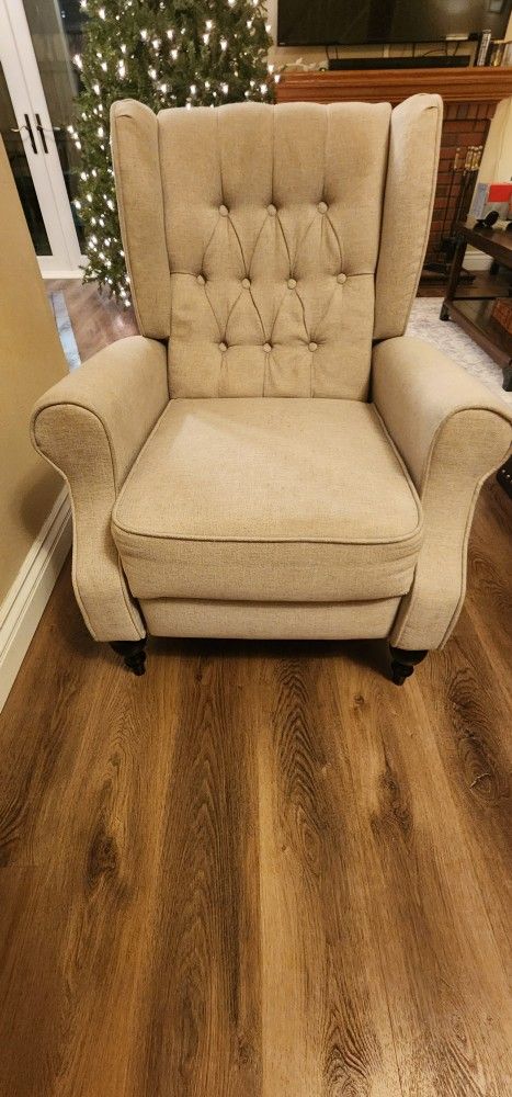 Reclining Accent Chair