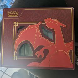 Charizard ex super premium edition