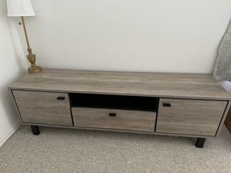 Living Room Entertainment Center ‘52 Inch Tv