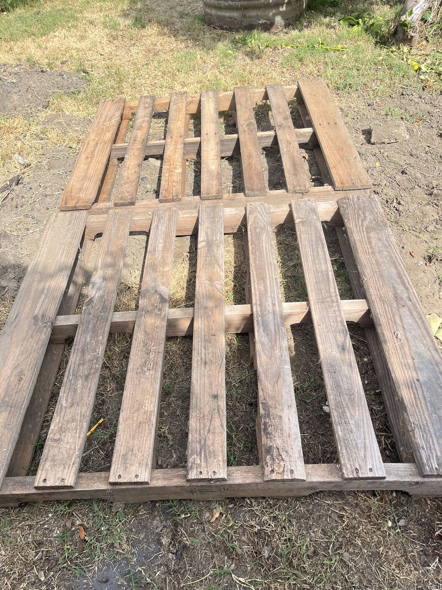 Free Pallets