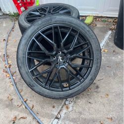 Yukon Niche Rims 22”