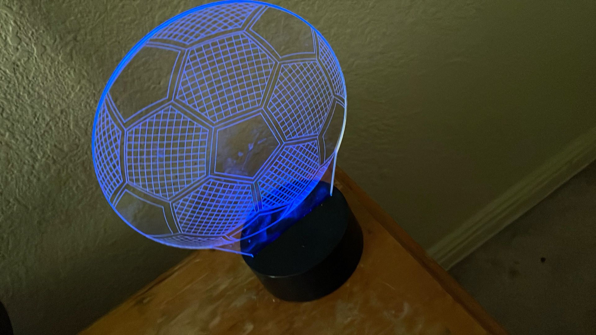 It’s broken on the bottom but still works