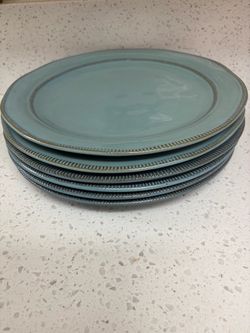 6 dinner plates