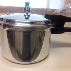 New Pressure Cooker 