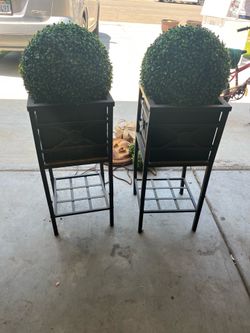 Moving sale