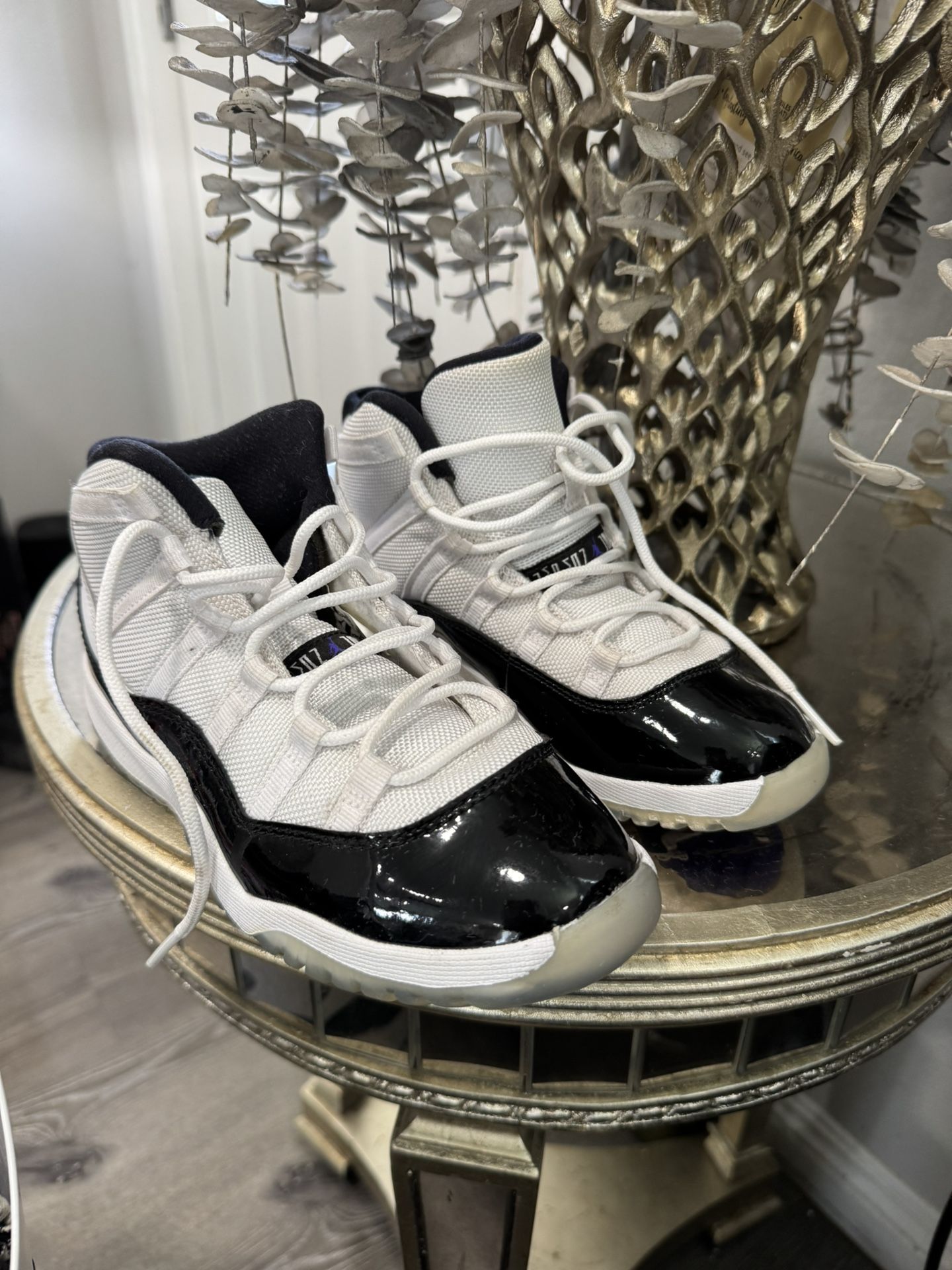 Jordan 11 Retro Concord Size 3 Y