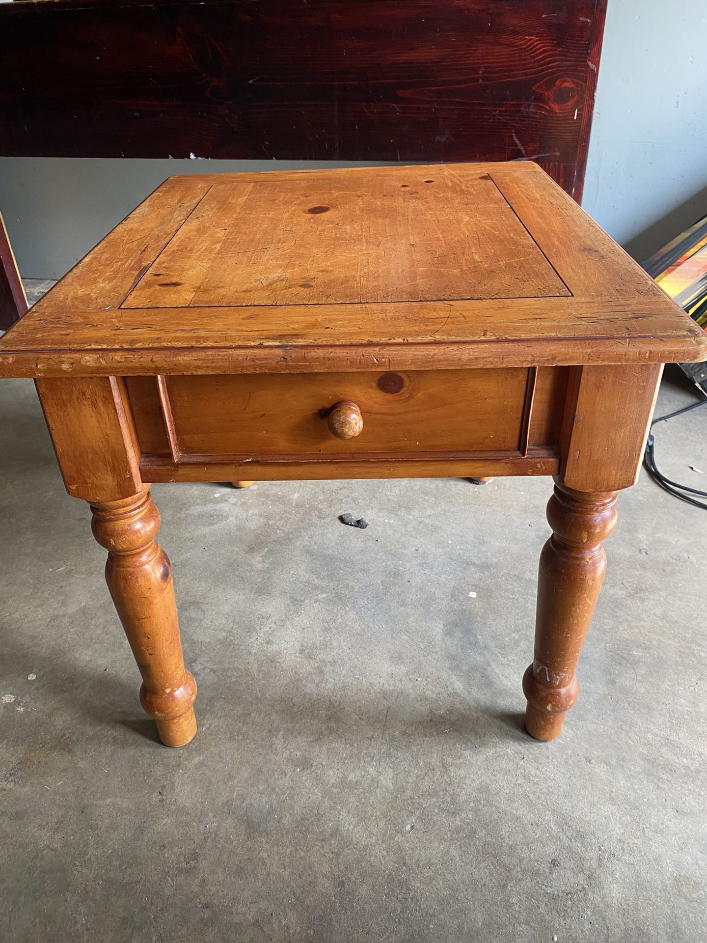 Table Stand