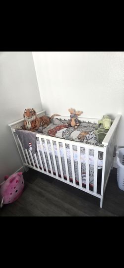 Crib and mattress