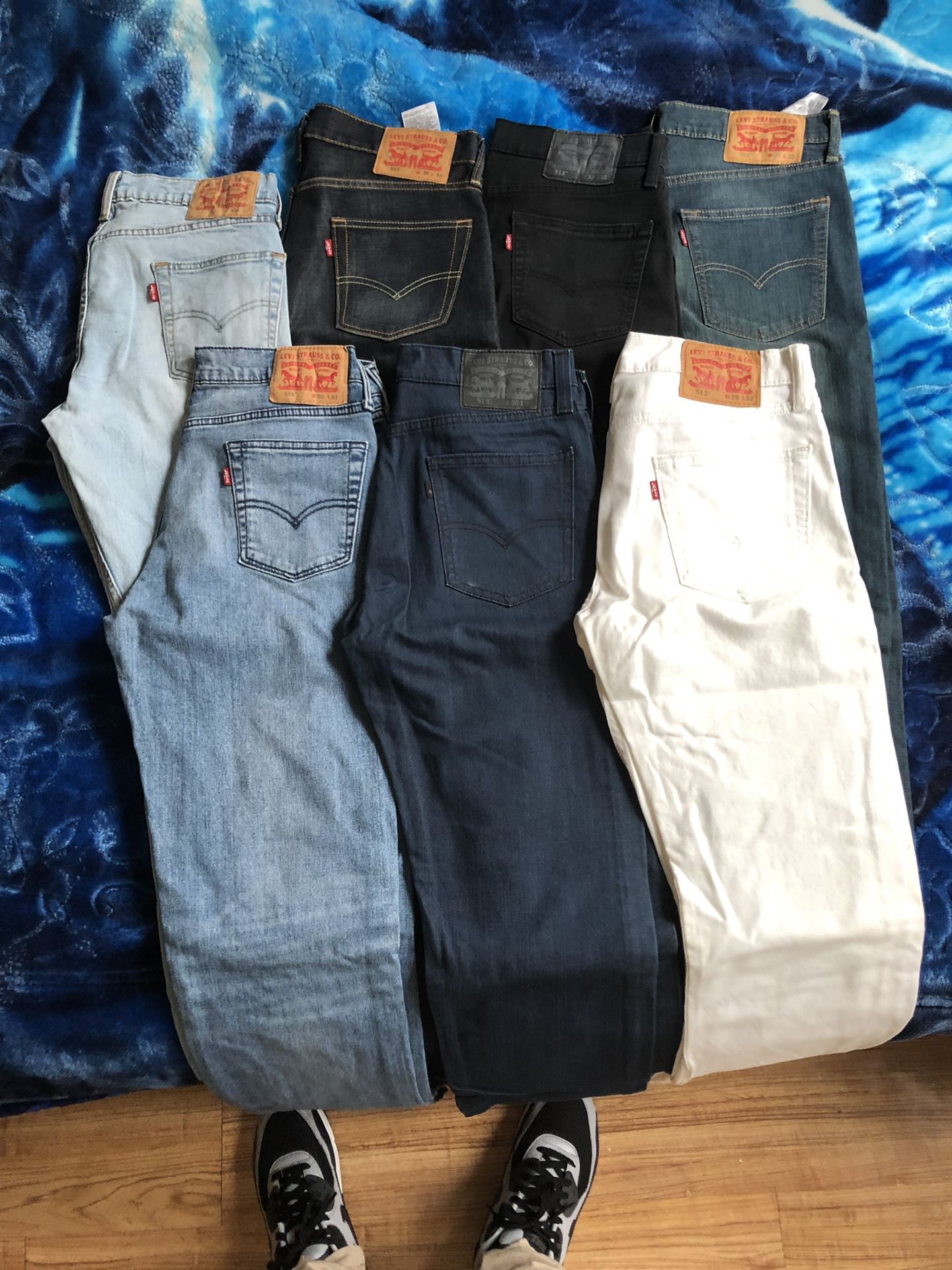 7 Pairs of Levi’s (513 style W30/L32) pants for $110. Which three of the pants are new. Also Chicago Bears NFL Gold 50 anniversary sweatsuit (which f