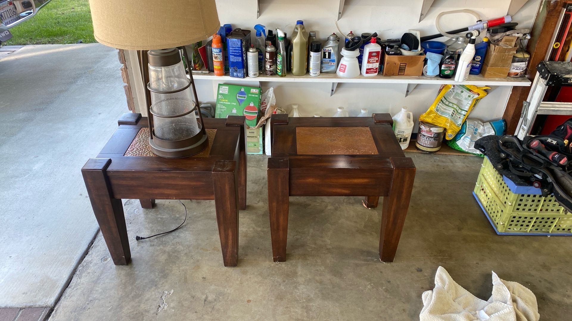 2 Solid Wood End Tables With Lamp