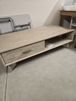 Wood  Coffee Table with Drawer