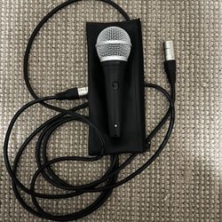 Microphone