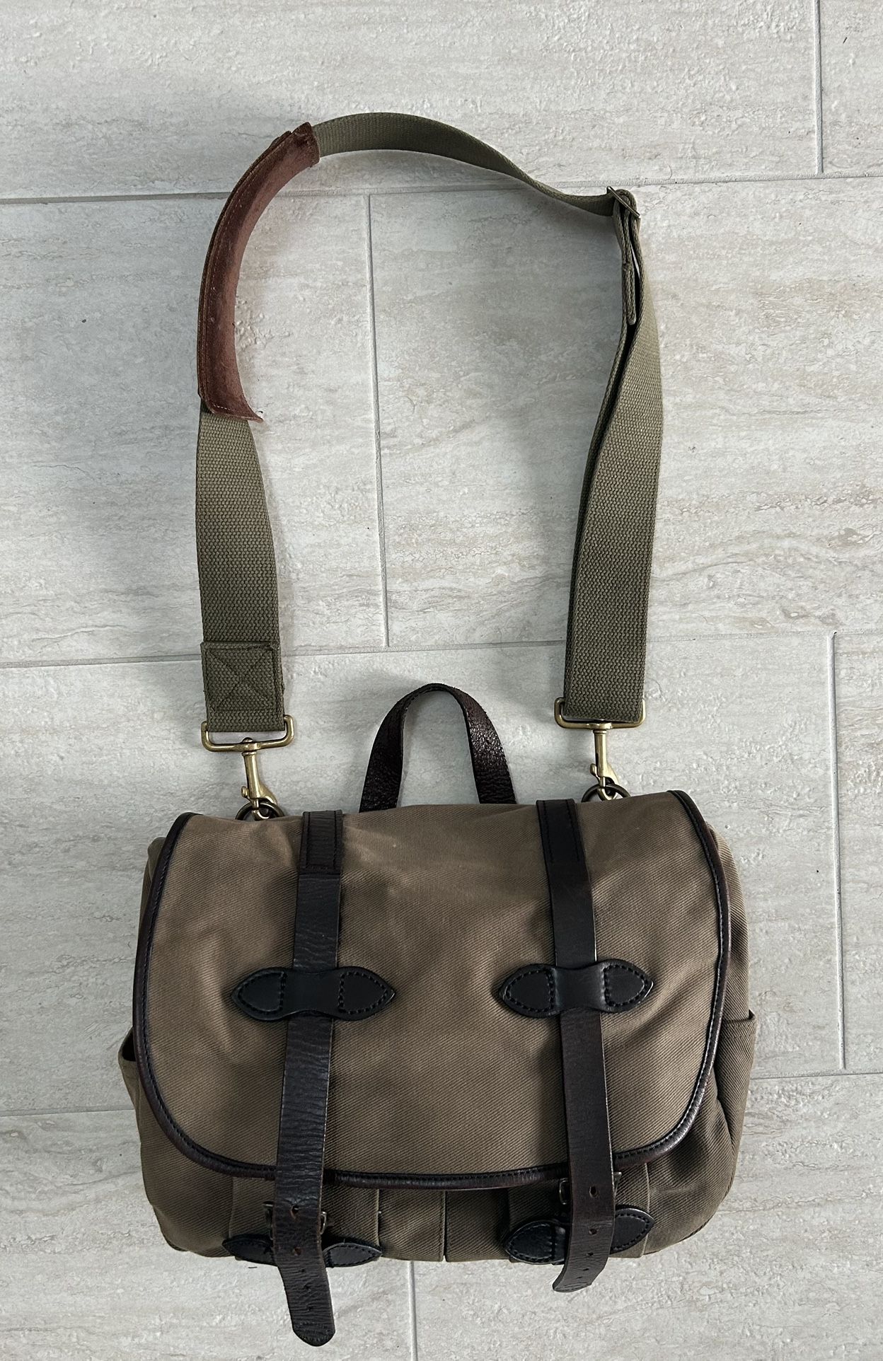 Filson field Bag