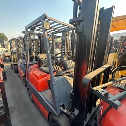 Toyota M6 Forklift 2 Stages 3300 Lbs