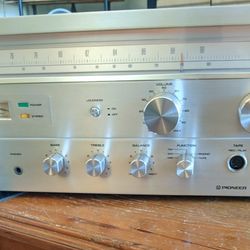 Pioneer Receiver (Japanese Voltage)