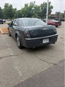2007 Chrysler 300c red