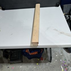 Two-foot Oak Handrail (6010)